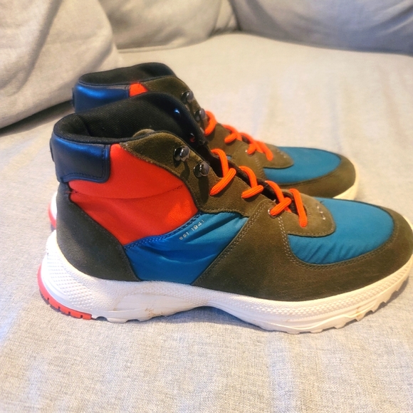 Coach shoes worn only 3 time - Picture 6 of 7